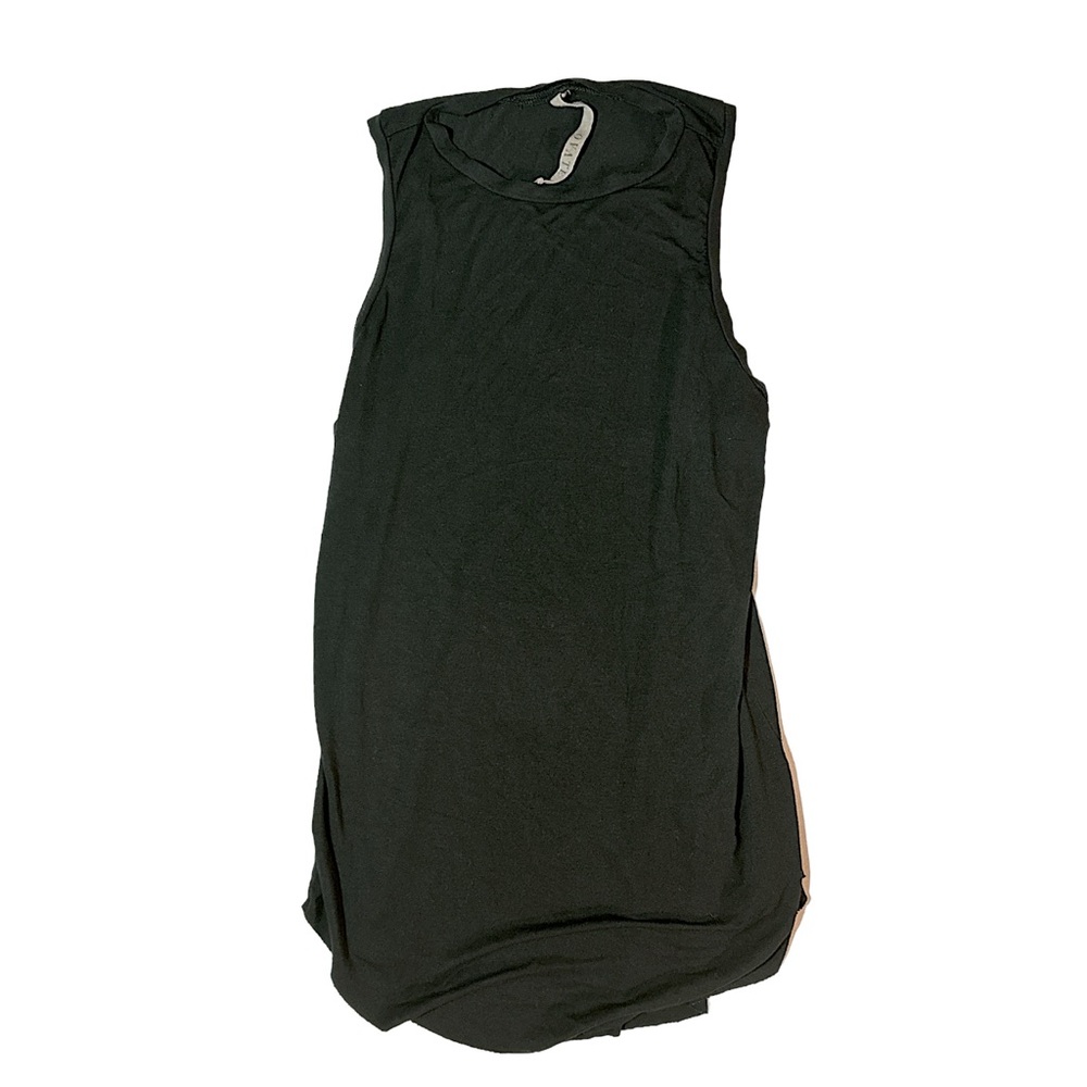 Ovate black bamboo tank top